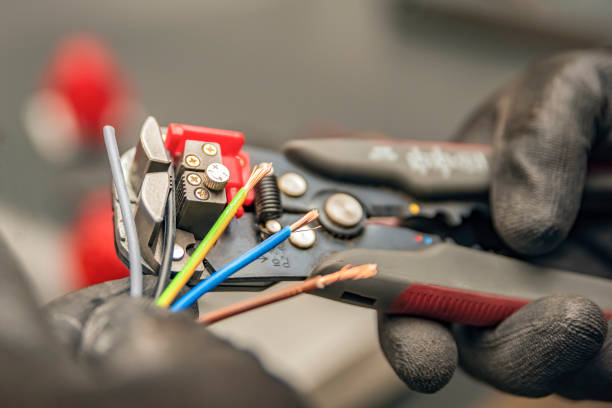 Best Electrical Contractors for Businesses  in East Prairie, MO