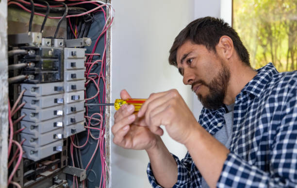 Affordable Emergency Electrician in East Prairie, MO